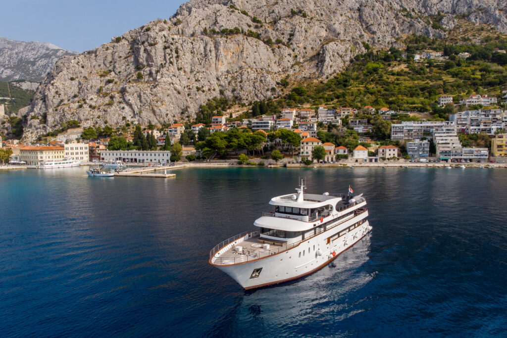 croatia small ship cruise with wine tasting